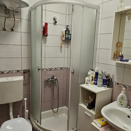 Villa Trpanj アパート トゥルパニ